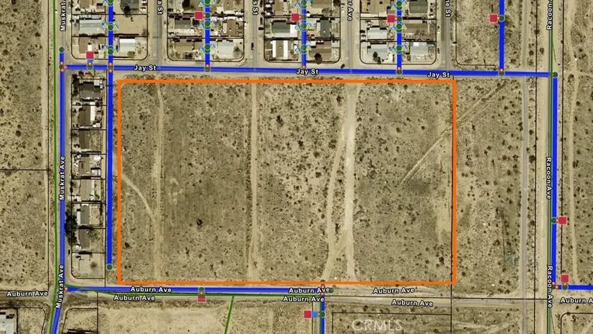 Water Lines in blue; Sewer Lines in green