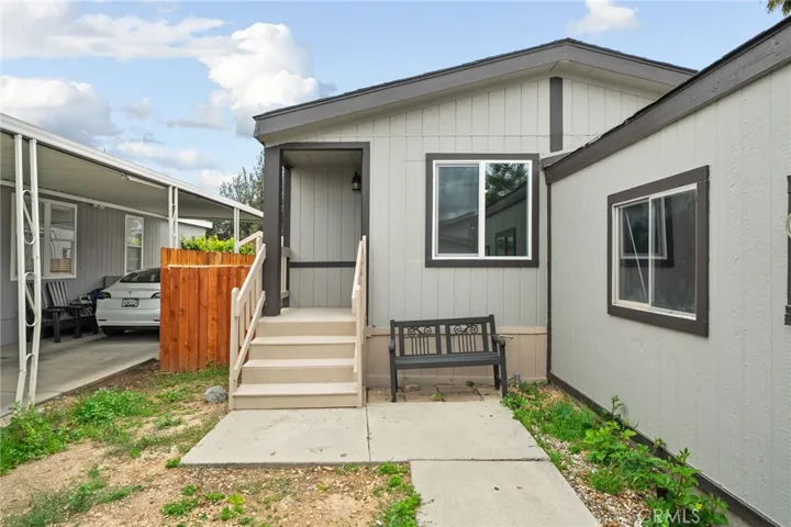 80 E Dawes, Perris, California 92571