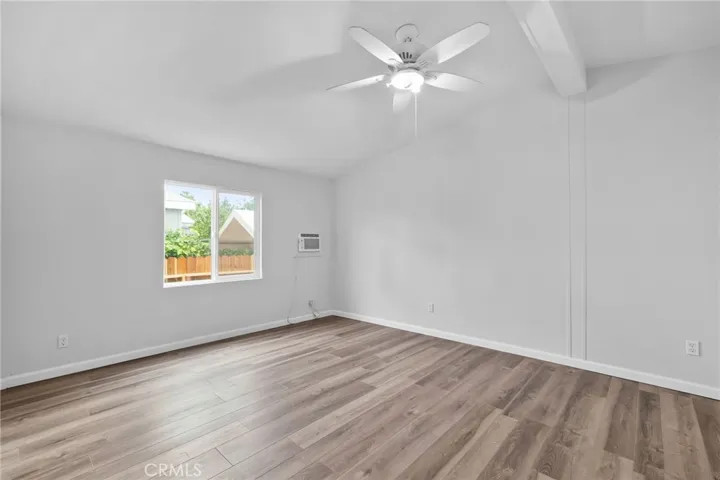 80 E Dawes, Perris, California 92571