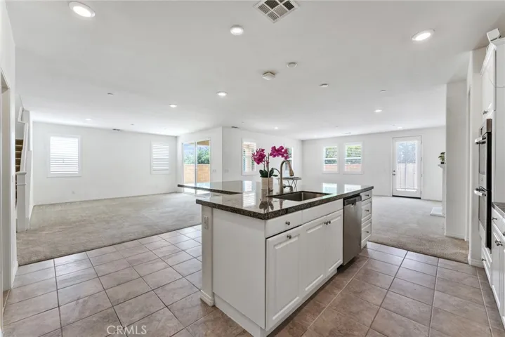 5517 Dowitcher Ct, Jurupa Valley, California 91752