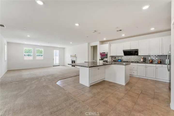 5517 Dowitcher Ct, Jurupa Valley, California 91752