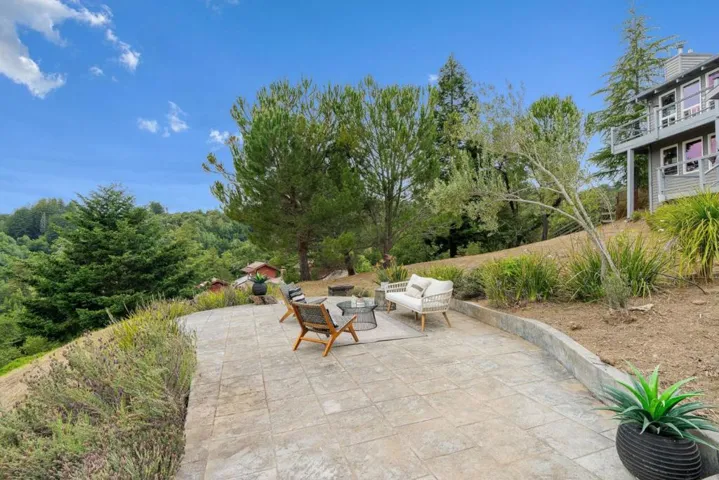345 Eagle Road, Scotts Valley, California 95066