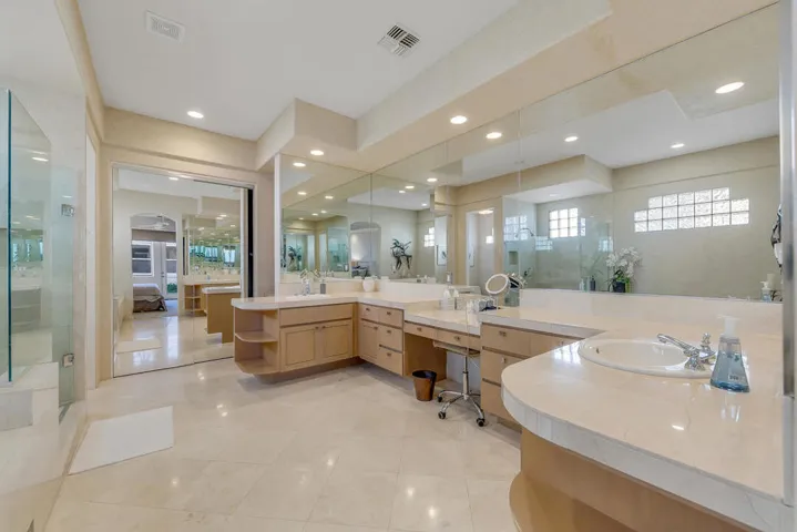 24 MASTER BATH MLS