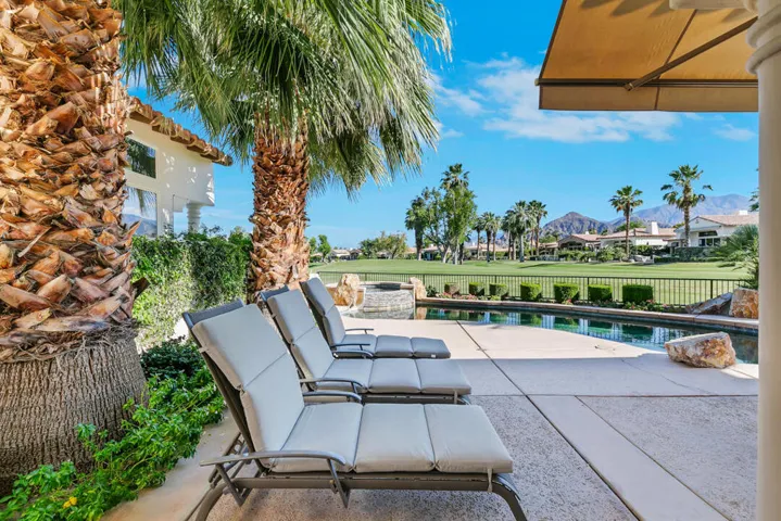 45 LOUNGER MLS