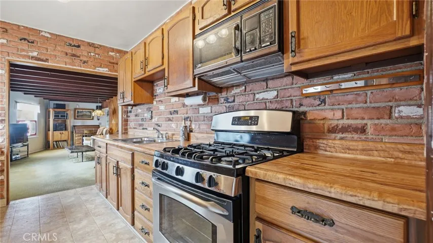 4755 W 166th, Lawndale, California 90260