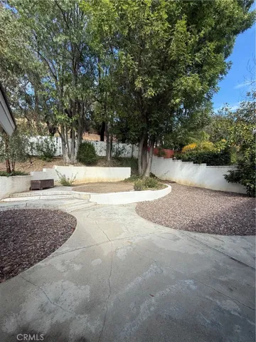 raised brick circular platform perfect space to use for many things from a stage for your own concert, to a lovely dining space or lounging area