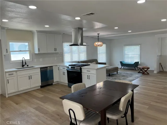 7047 San Marcus, Paramount, California 90723