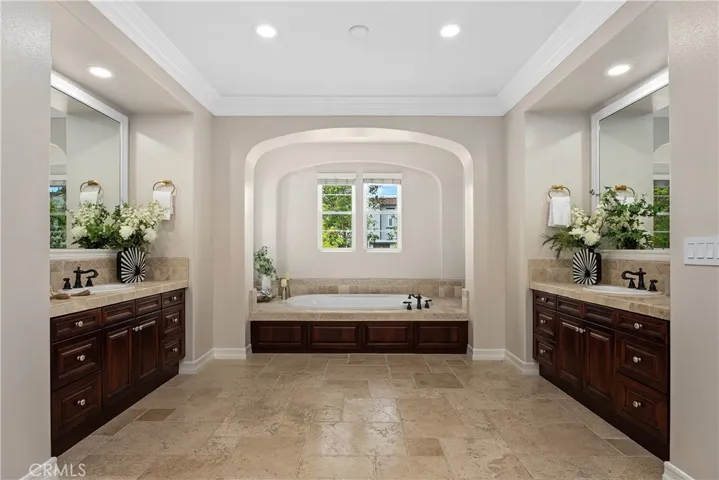 114 Mosaic, Irvine, California 92603