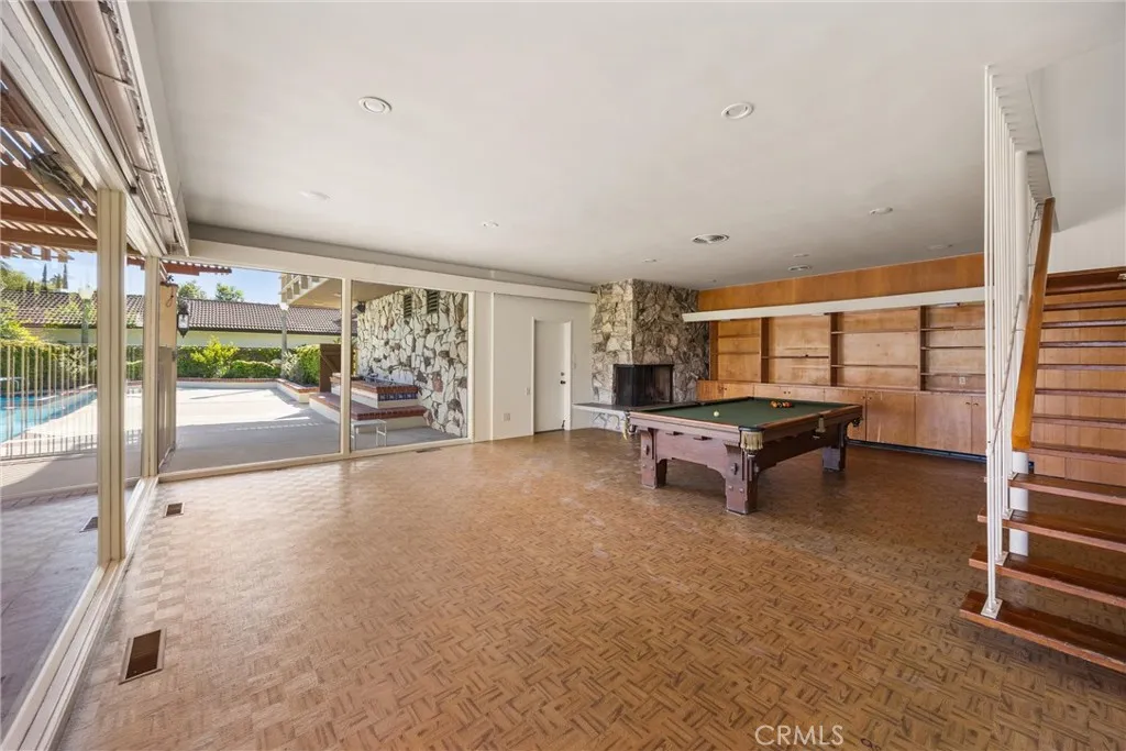 Bonus Room with a View
