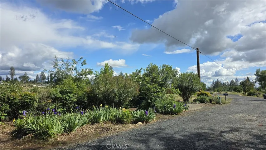 View Across front of property at roadside