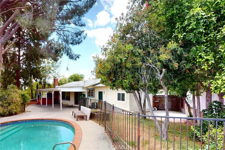 11918 Cameo Place, Granada Hills, California 91344