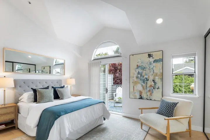 800 E Charleston Road 9, Palo Alto, California 94303