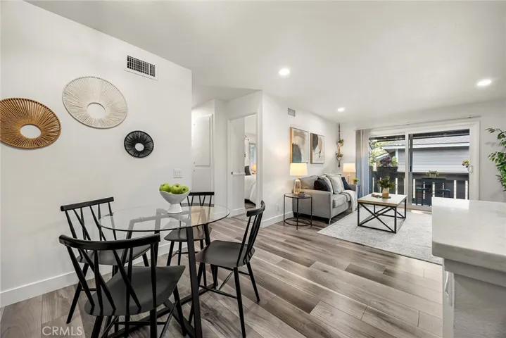 Breakfast Nook off the Kitchen