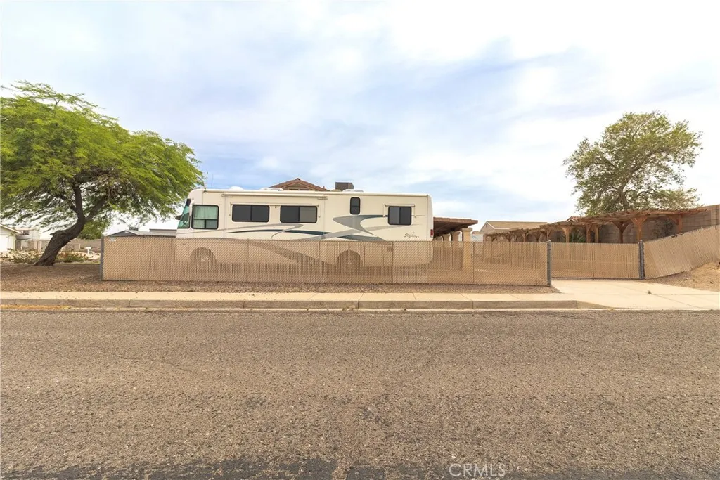 2202 Casa Del Sol, Needles, California 92363 — photo 5