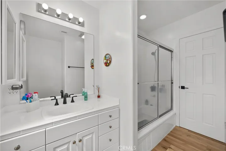 Downstairs Full Bathroom