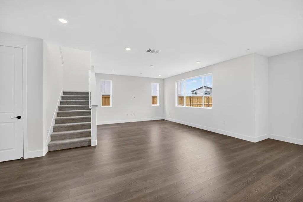1339 N Galvani Court ~ Ready Now