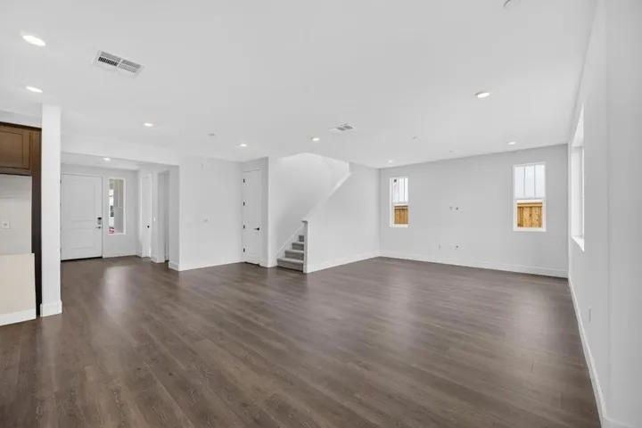 1339 N Galvani Court ~ Ready Now