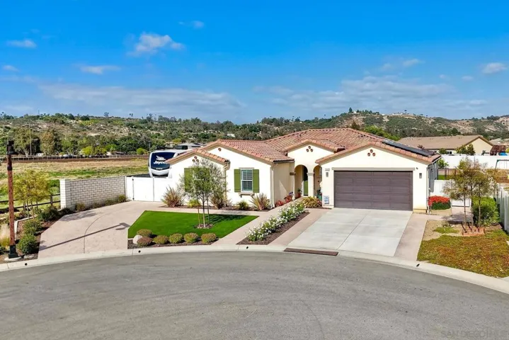 13404 Pasture Court, Valley Center, California 92082
