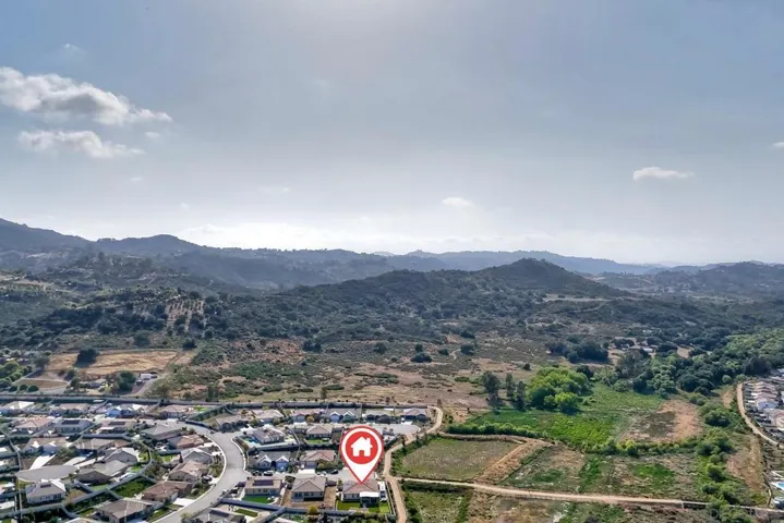 13404 Pasture Court, Valley Center, California 92082