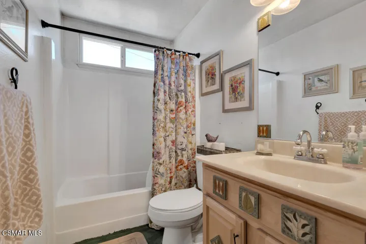Upper Hall Bath