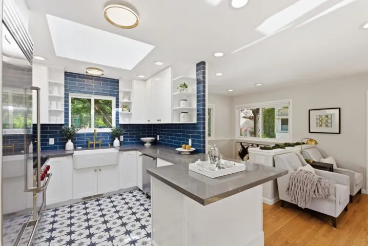 1157 Lincoln Avenue, Palo Alto, California 94301