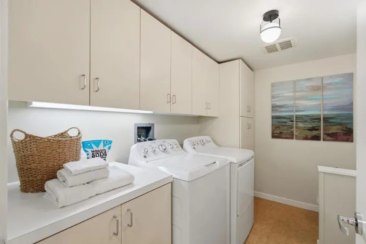 1157 Lincoln Avenue, Palo Alto, California 94301
