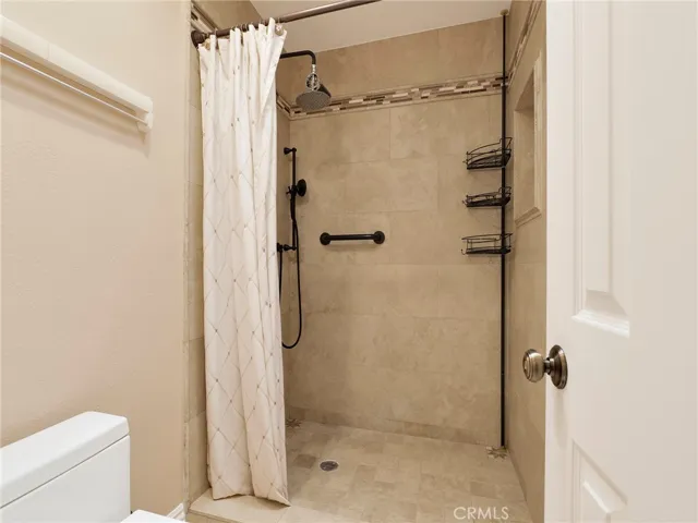 796 N Valley, Westlake Village, California 91362