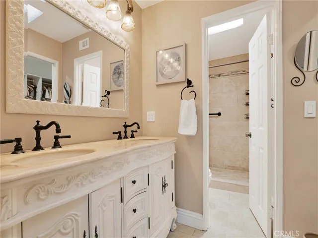 796 N Valley, Westlake Village, California 91362