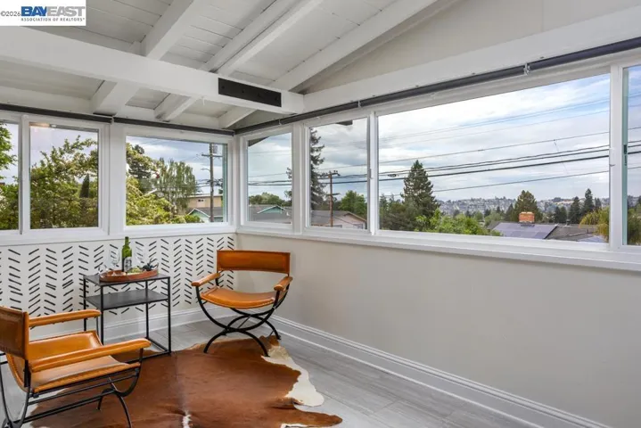 18650 Center St, Castro Valley, California 94546