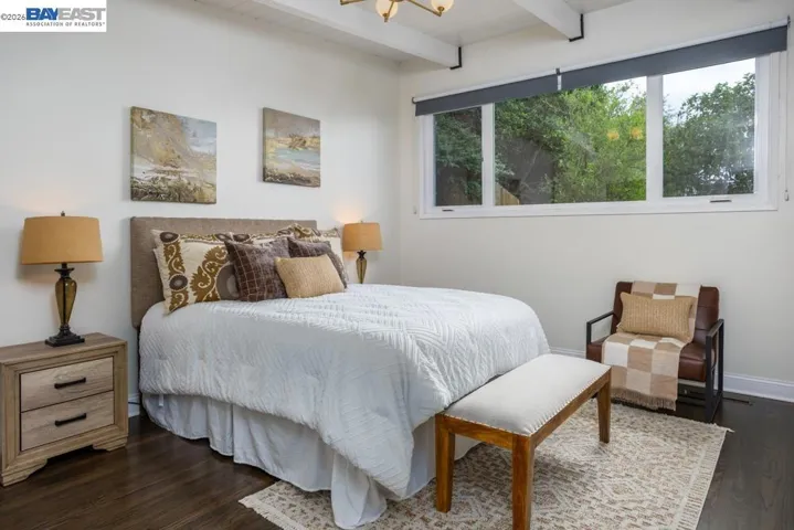18650 Center St, Castro Valley, California 94546