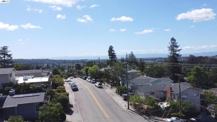 18650 Center St, Castro Valley, California 94546