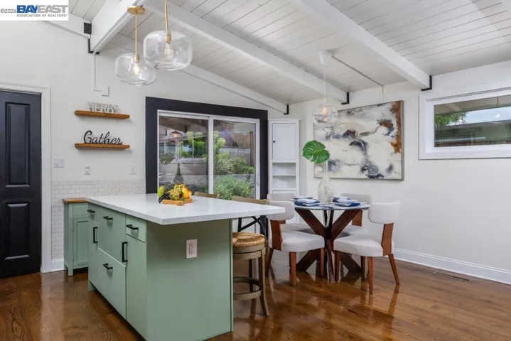 18650 Center St, Castro Valley, California 94546