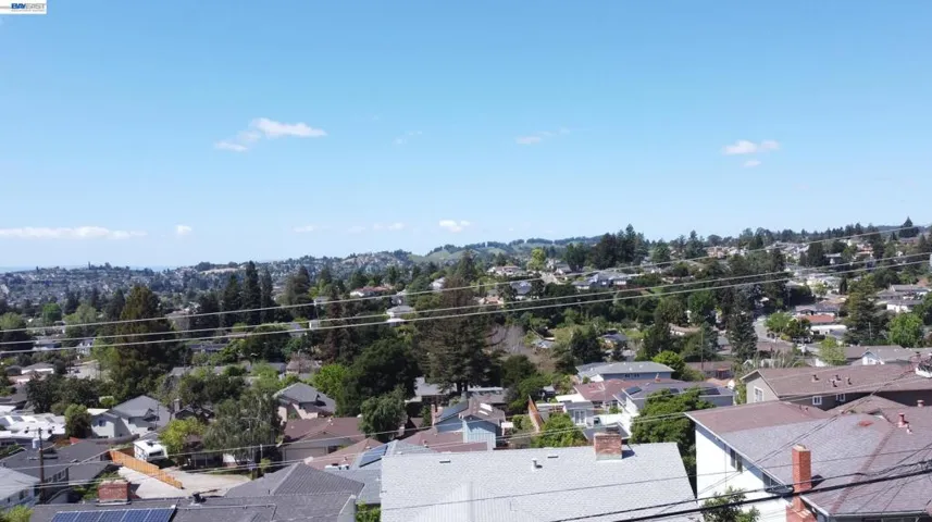 18650 Center St, Castro Valley, California 94546