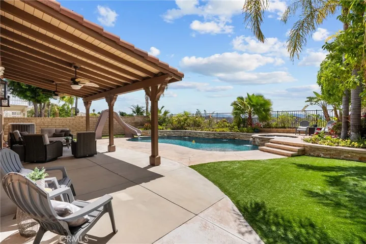 29908 Shadow, Castaic, California 91384