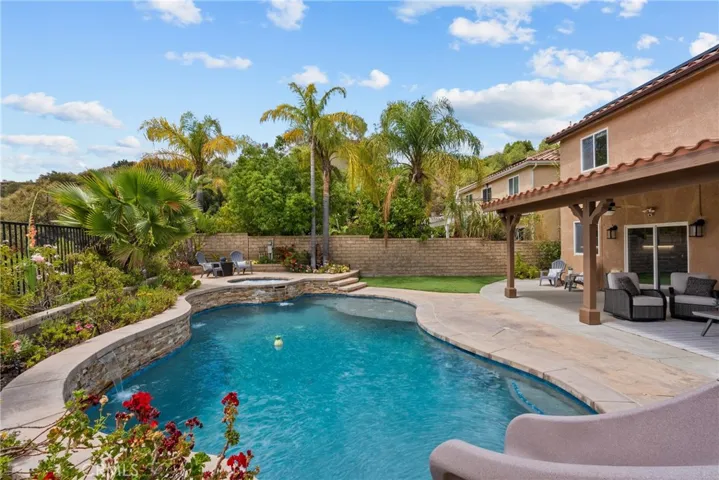 29908 Shadow, Castaic, California 91384