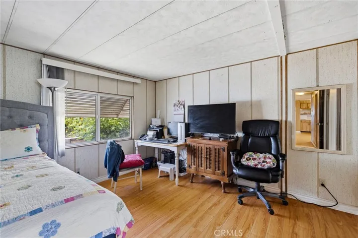 401 W Carosn Street, Carson, California 90745