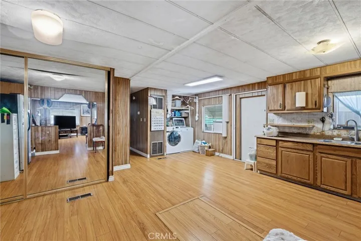 401 W Carosn Street, Carson, California 90745
