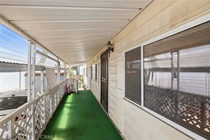 401 W Carosn Street, Carson, California 90745
