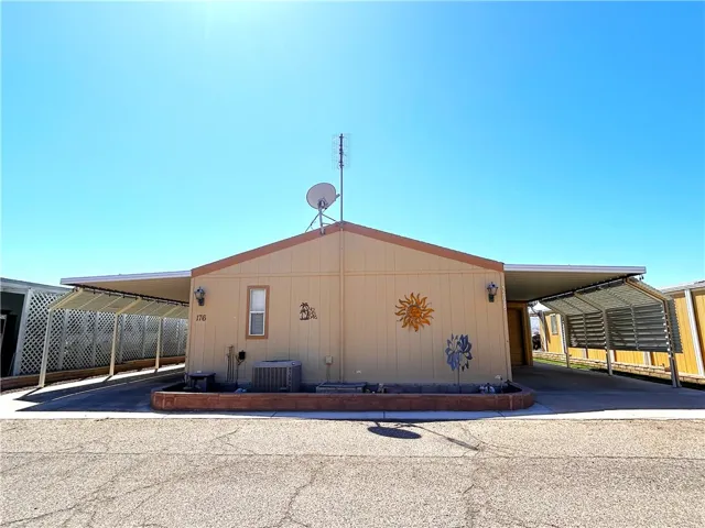 176 Thunderhead, Needles, California 92363