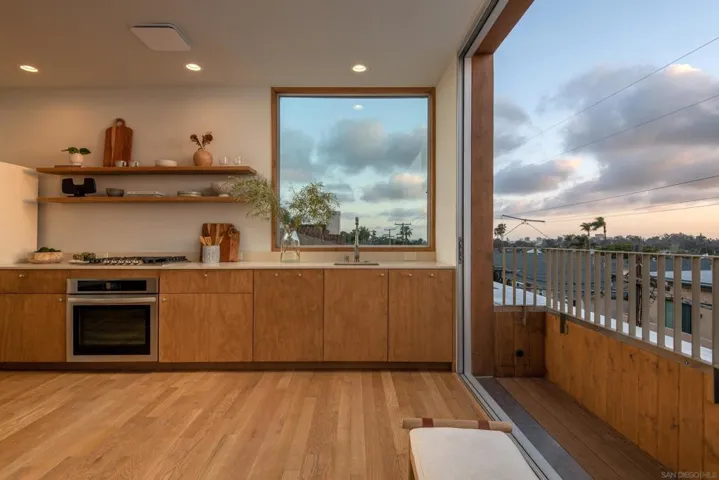 66 Pershing Ave, San Diego, California 92104