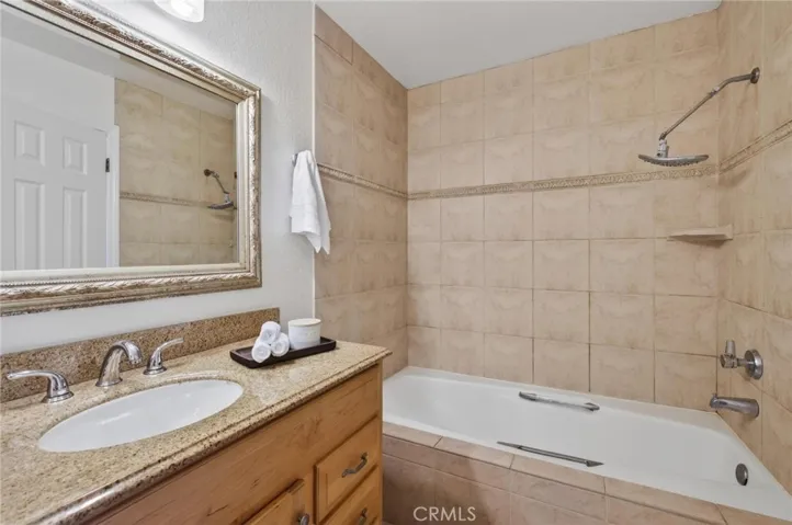 324 N North Francisca Avenue 3, Redondo Beach, California 90277