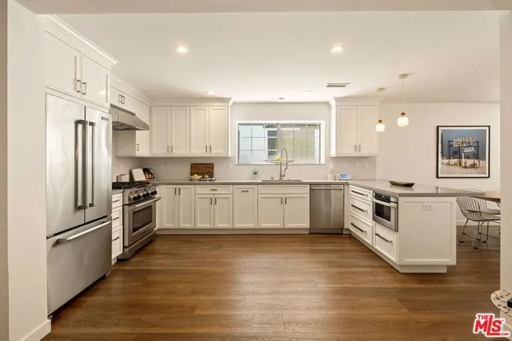11734 Sunshine Terrace, Studio City, California 91604