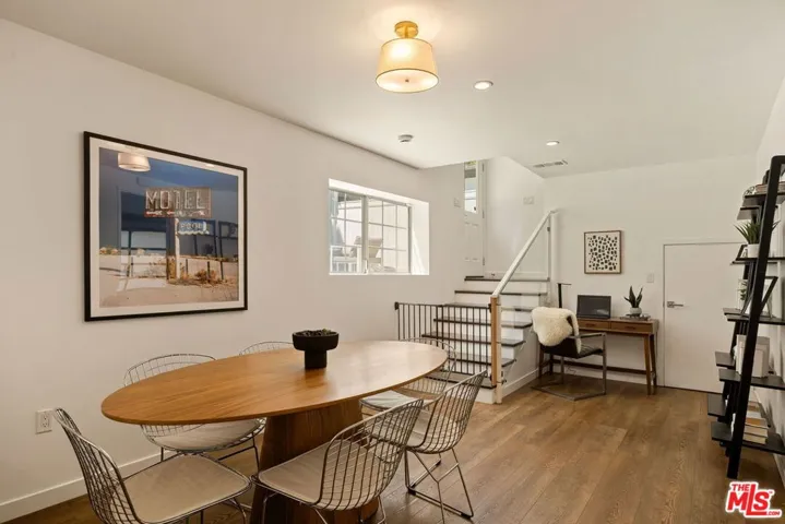 11734 Sunshine Terrace, Studio City, California 91604