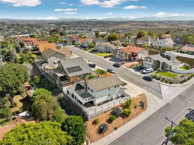 1359 Knoll Drive, Oceanside, California 92054