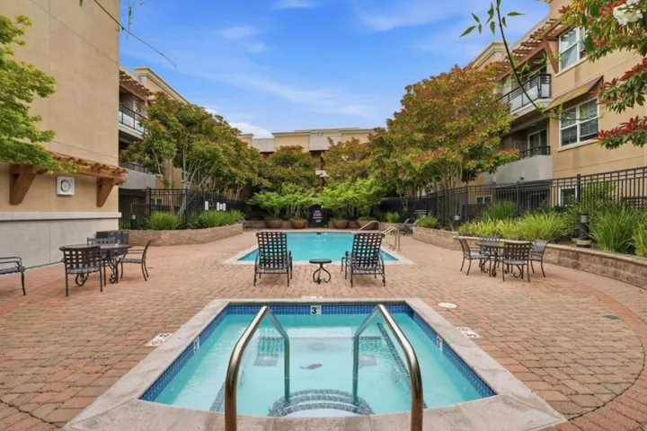 4388 El Camino Real 309, Los Altos, California 94022