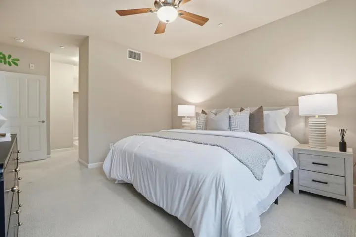 4388 El Camino Real 309, Los Altos, California 94022