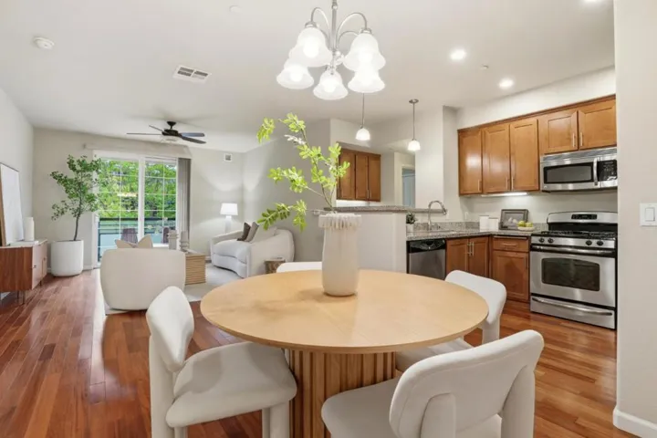 4388 El Camino Real 309, Los Altos, California 94022 — photo 5