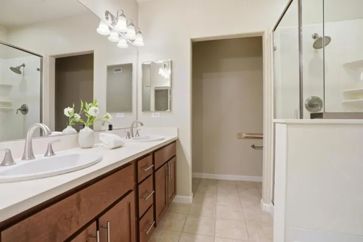 4388 El Camino Real 309, Los Altos, California 94022