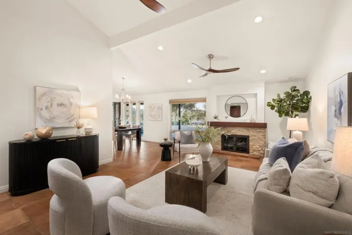 17976 Sencillo Lane, San Diego, California 92128