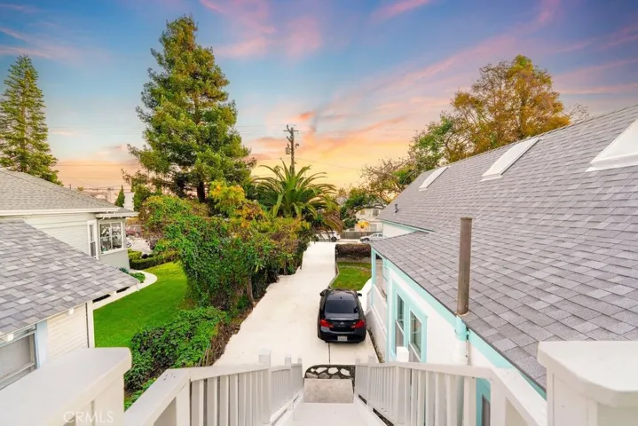 1033 E Santa Clara Street, Ventura, California 93001